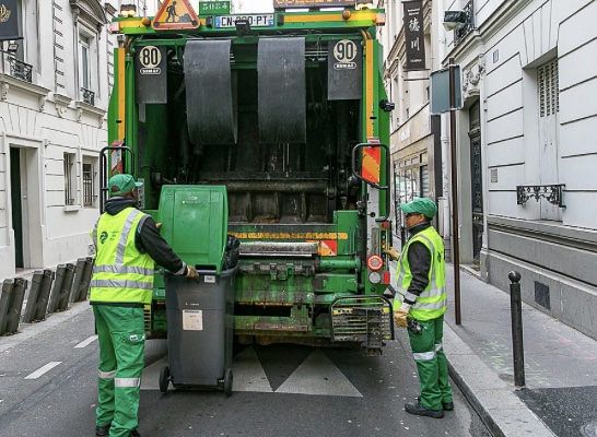Nettoyage 2 poubelles Bagnolet, Montreuil, Les Lilas, Romainville, Pantin, Paris 20